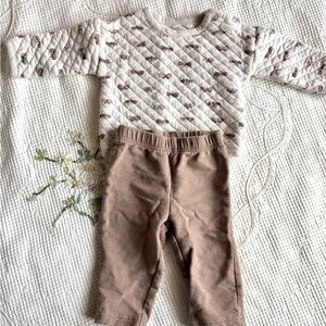 Little planet butterfly top and pant set size 6 months
